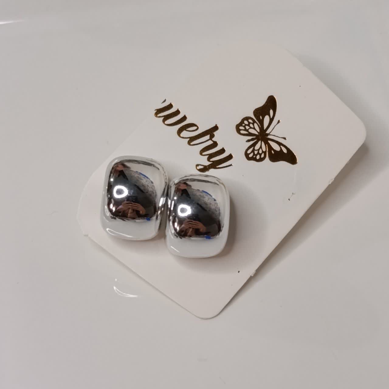 گوشواره گرد